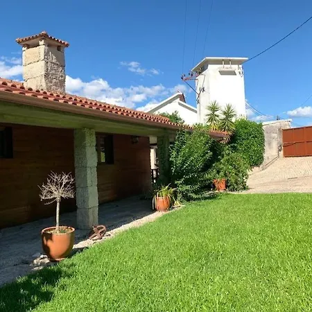 Villa Casa Do Fijogo No Geres Avec Piscine Rio Caldo