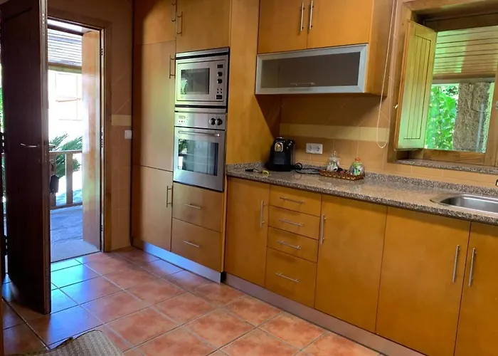 Villa Casa Do Fijogo No Geres Avec Piscine Rio Caldo